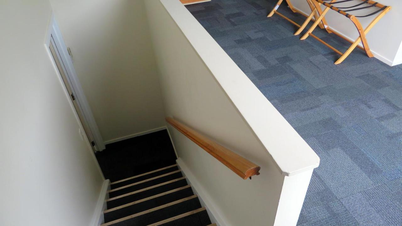 Riverside Accommodation Karangahake Екстер'єр фото