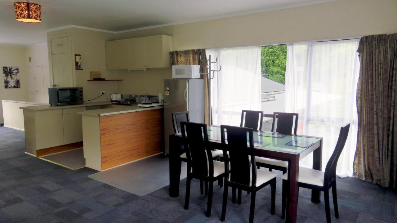 Riverside Accommodation Karangahake Екстер'єр фото