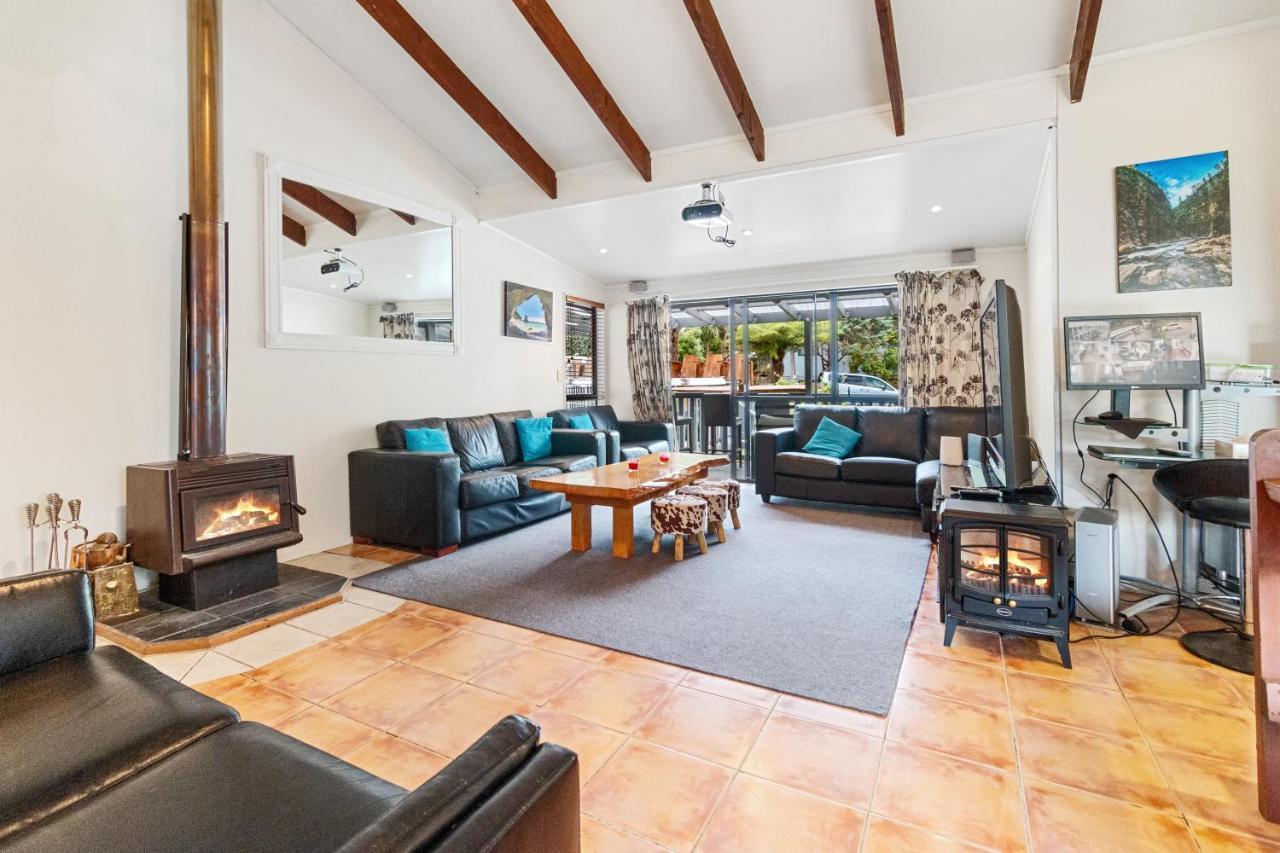 Riverside Accommodation Karangahake Екстер'єр фото